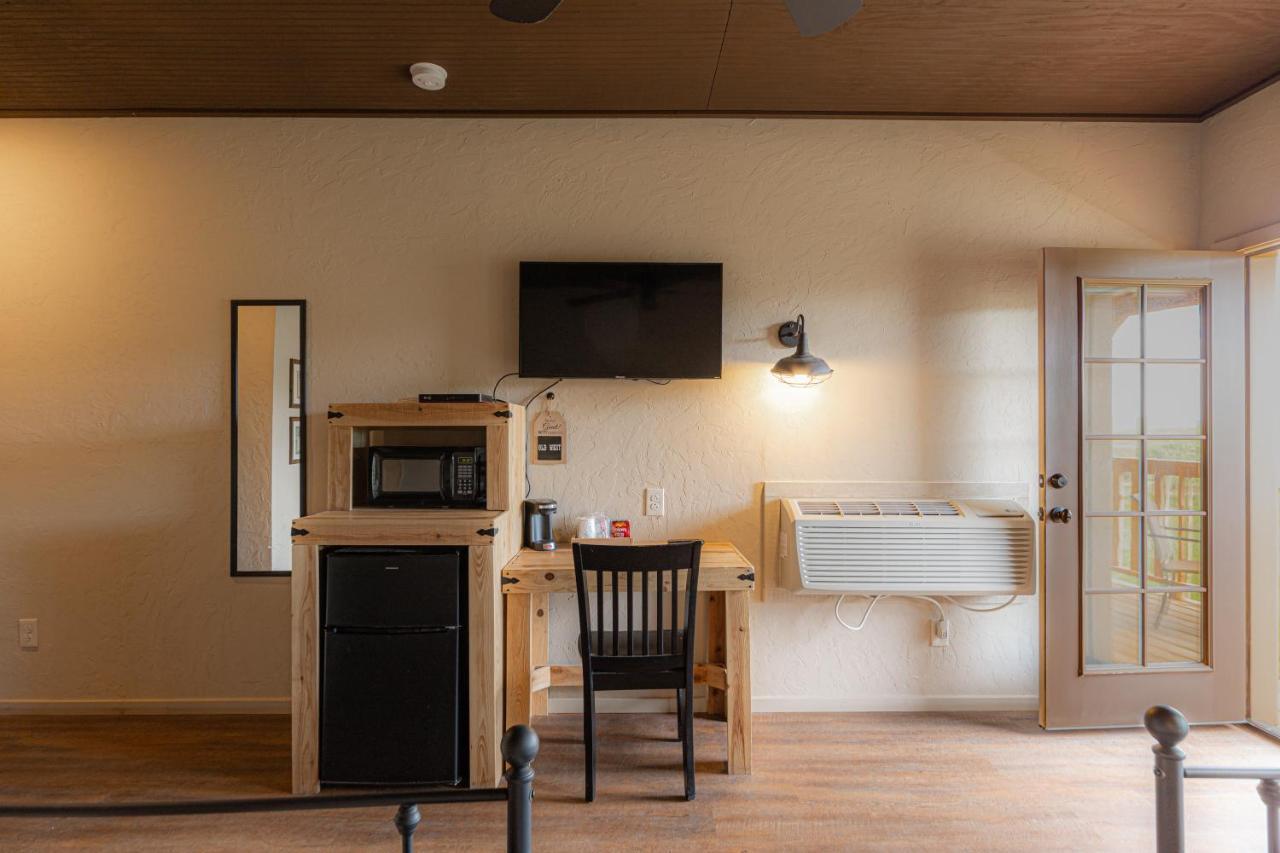 טומבסטון -Pet Friendly- Miners Cabin #6 - King Bed With Private Balcony מראה חיצוני תמונה